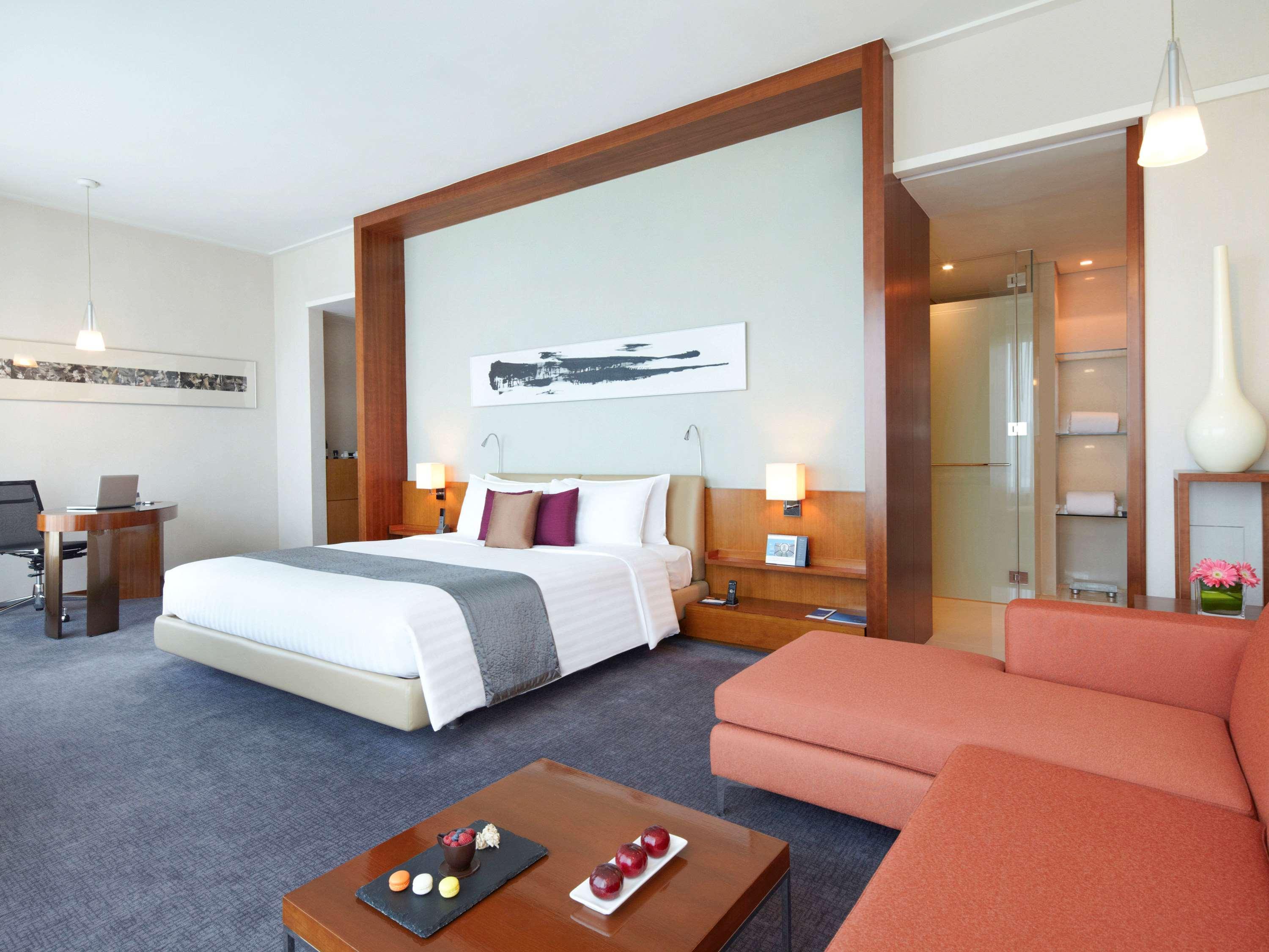 Novotel Citygate Hong Kong Ngoại thất bức ảnh