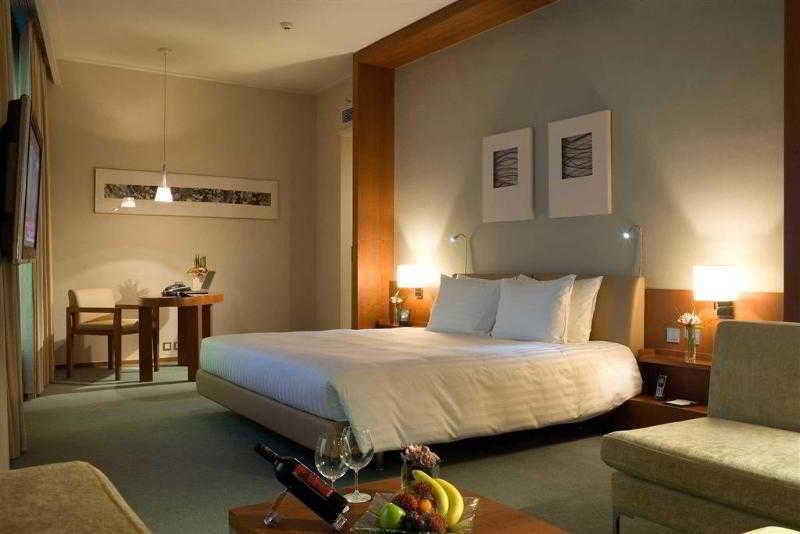 Novotel Citygate Hong Kong Ngoại thất bức ảnh